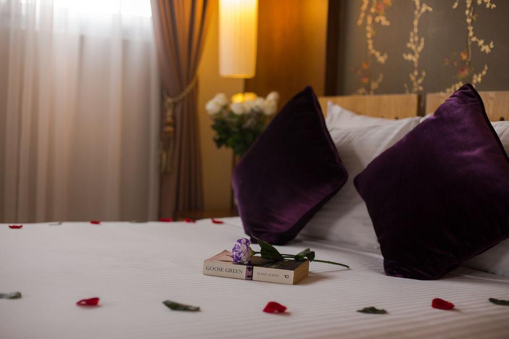 Eliana Ruby Hotel & Travel هانوي المظهر الخارجي الصورة