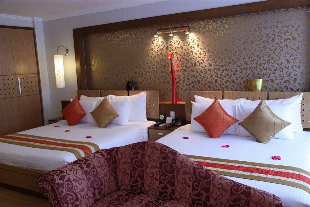 Eliana Ruby Hotel & Travel هانوي المظهر الخارجي الصورة